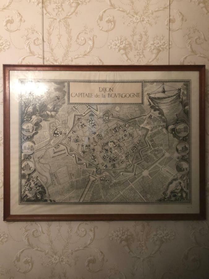 ディジョンBenigne Malyonアパートメント エクステリア 写真